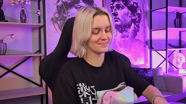 BethanyCloud online show from 01-15-26, 05:33