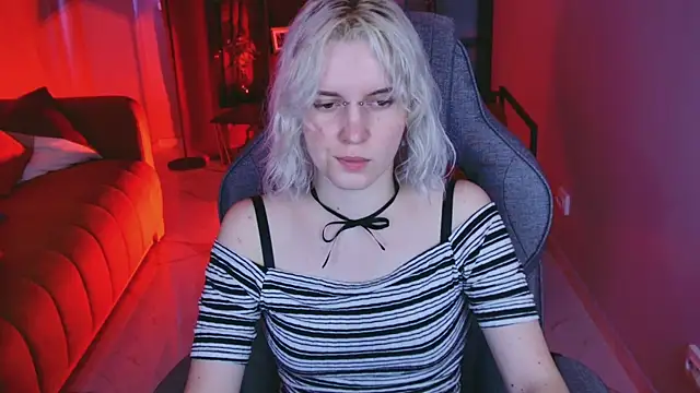Snapshot of BethanyCloud chatting on 06-16-26, 02:11 BethanyCloud online show from 06-16-26, 02:11