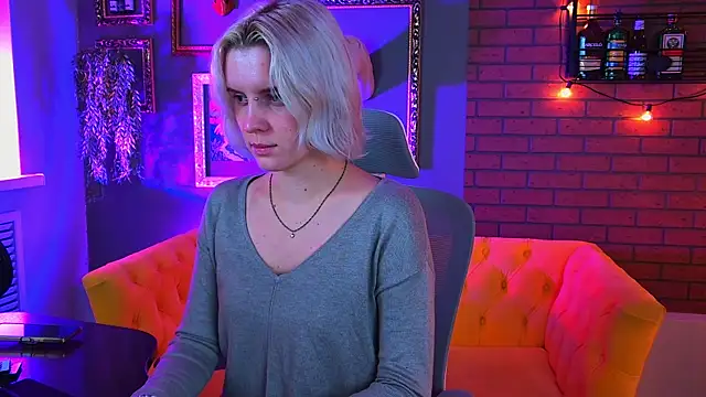 BethanyCloud online show from 12-23-25, 05:29