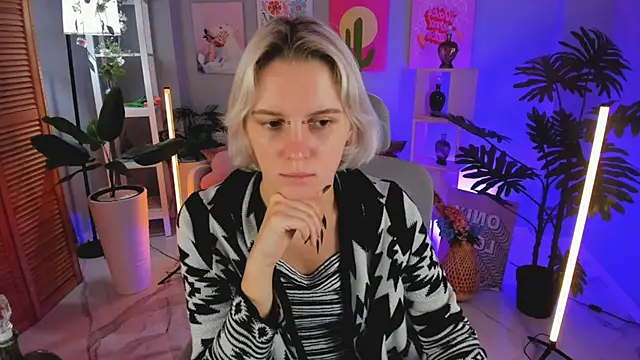 BethanyCloud online show from 10-29-25, 05:28