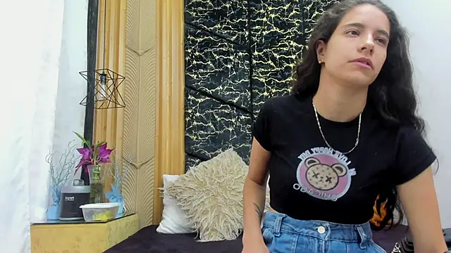 MiaCours online show from 04-04-26, 02:12