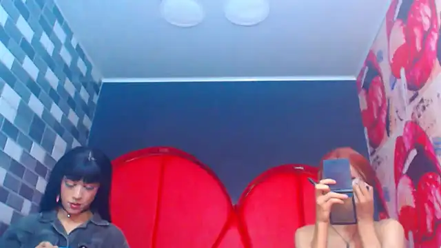 julessxcharlotte online show from 11-24-25, 02:28