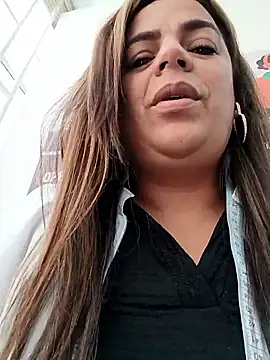 Mia-Glow online show from 01-07-26, 12:43