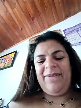 Mia-Glow online show from 02-28-26, 01:11