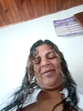 Mia-Glow online show from 04-06-26, 12:06