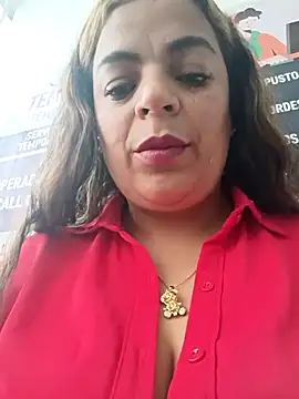 Mia-Glow online show from 11-18-25, 12:30