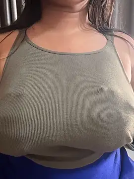 Maggi-is-back online show from 10-24-25, 02:54