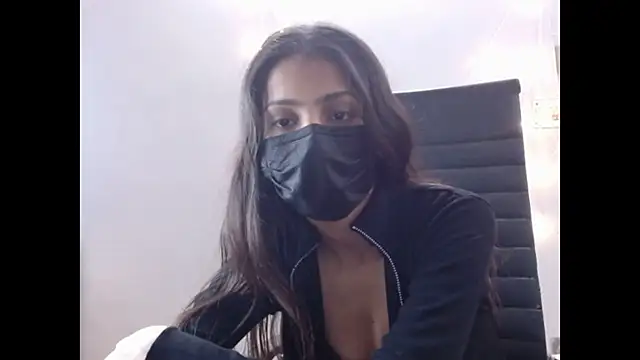  kamyaa09 online show from 11-26-25, 04:29