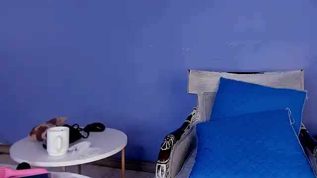 XimenaRougge online show from 11-17-25, 01:26