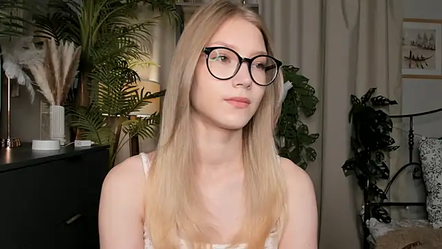 ChinBonnell online show from 09-19-25, 05:44