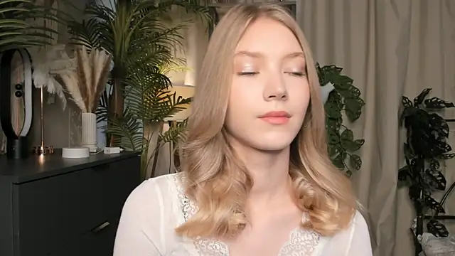 ChinBonnell online show from 10-11-25, 05:52