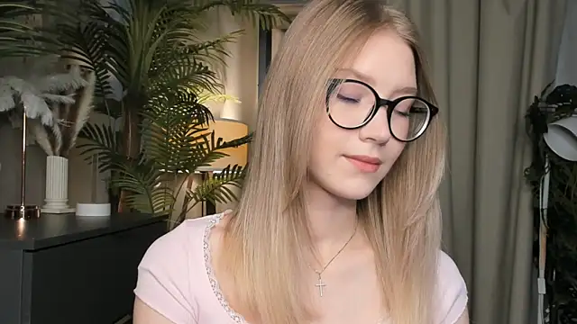 ChinBonnell online show from 11-06-25, 05:44