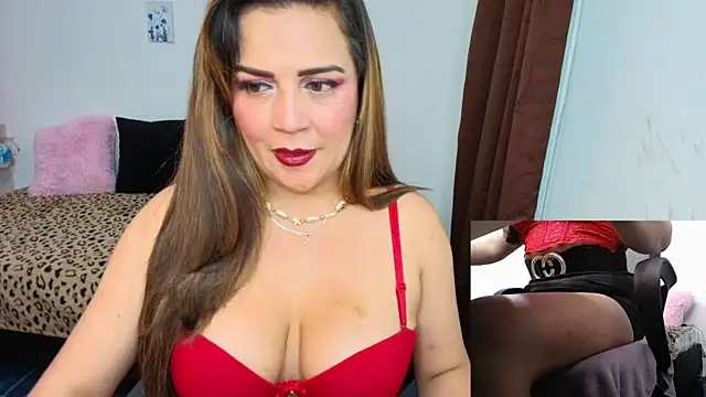 Snapshot of Paulina-Becerraa chatting on 07-03-26, 05:03 Paulina-Becerraa online show from 07-03-26, 05:03