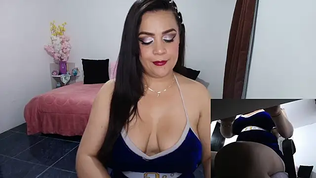Snapshot of Paulina-Becerraa chatting on 10-01-25, 04:17 Paulina-Becerraa online show from 10-01-25, 04:17