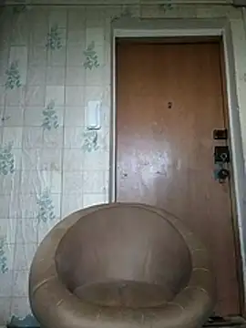 Snapshot of Tupo070481 chatting on 07-15-26, 10:22 Tupo070481 online show from 07-15-26, 10:22