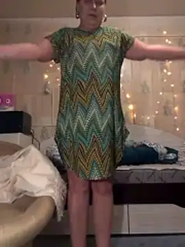 Tupo070481 online show from 01-13-26, 05:11