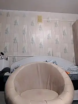 Tupo070481 online show from 12-15-25, 05:30