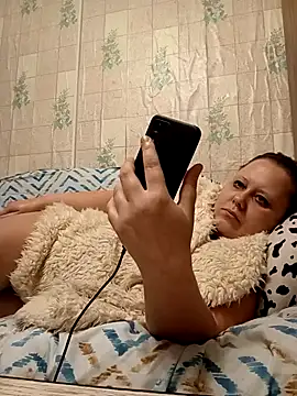 Tupo070481 online show from 10-22-25, 10:19