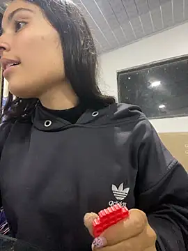 Snapshot of hotwife26 chatting on 09-24-25, 05:14 hotwife26 online show from 09-24-25, 05:14