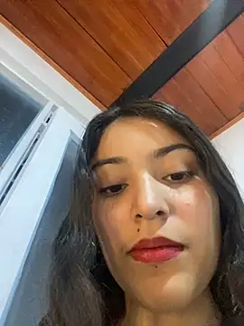 Snapshot of hotwife26 chatting on 09-10-25, 05:39 hotwife26 online show from 09-10-25, 05:39