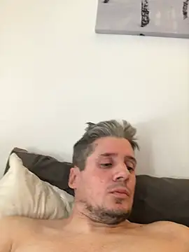 shyandchilling online show from 05-10-26, 06:10