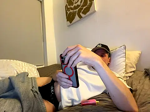 shyandchilling online show from 12-13-25, 08:04