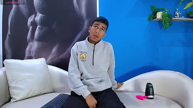 ender h0t online show from 10-09-25, 01:33