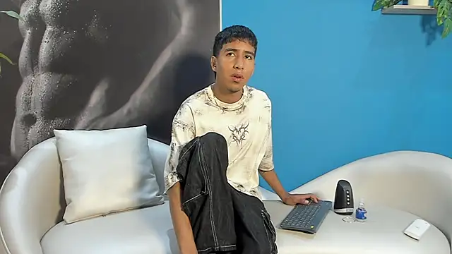 ender h0t online show from 01-10-26, 02:01