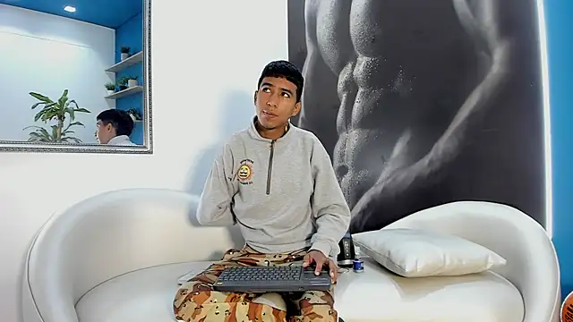 ender h0t online show from 11-05-25, 01:58