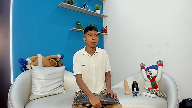 ender h0t online show from 12-18-25, 07:40