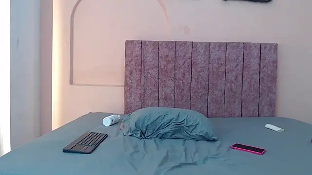 aiiram hard sex online show from 05-12-26, 01:02