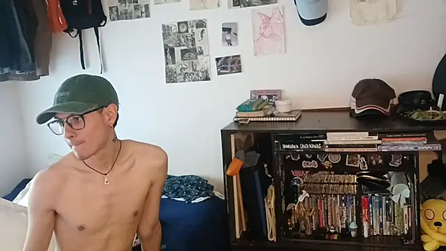 Snapshot of Dioniso_guy8 chatting on 10-05-25, 07:59 Dioniso guy8 online show from 10-05-25, 07:59