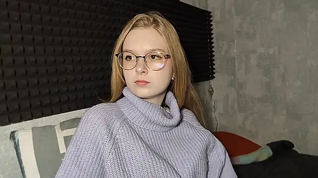 LiaVibes online show from 02-13-26, 07:08