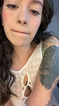 alysa g  online show from 11-12-25, 10:13