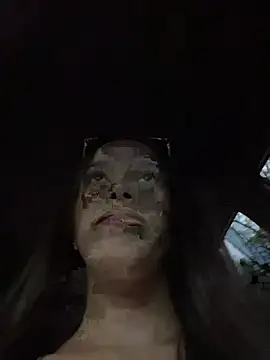 Snapshot of alysa_g_ chatting on 06-04-26, 10:14 alysa g online show from 06-04-26, 10:14