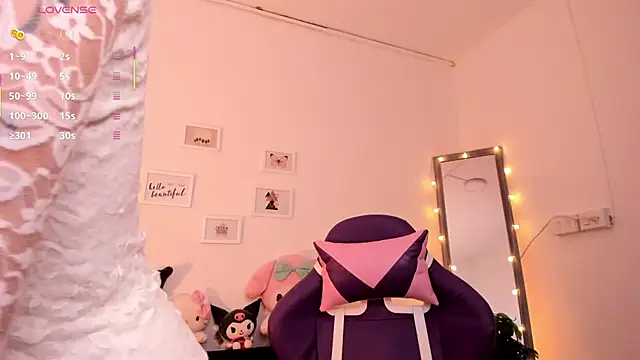 Snapshot of Jazmintorress chatting on 09-30-25, 01:06 Jazmintorress online show from 09-30-25, 01:06
