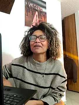 BiiancaEstradaa online show from 02-10-26, 11:37