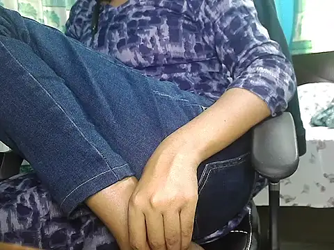 meghbalikargolponoy09 online show from 01-06-26, 05:55