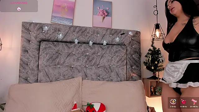 Seraphyne666 online show from 11-22-25, 07:24