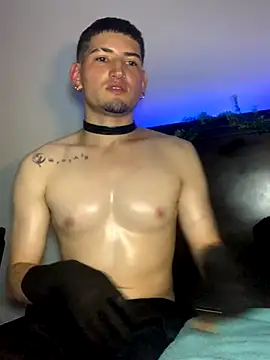 Snapshot of Ian_kai chatting on 09-20-25, 03:33 Ian kai online show from 09-20-25, 03:33