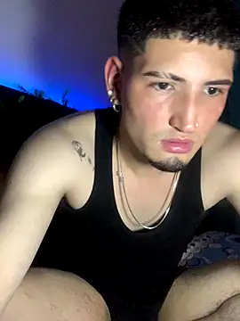 Snapshot of Ian_kai chatting on 09-29-25, 03:02 Ian kai online show from 09-29-25, 03:02