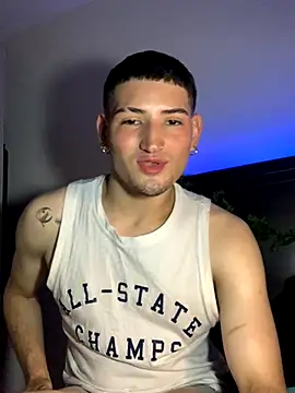 Snapshot of Ian_kai chatting on 09-13-25, 03:17 Ian kai online show from 09-13-25, 03:17