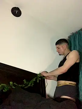 Snapshot of Ian_kai chatting on 09-17-25, 04:36 Ian kai online show from 09-17-25, 04:36