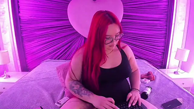 Lushi Love online show from 05-15-26, 03:15