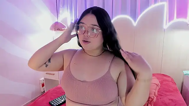 Lushi Love online show from 09-18-25, 07:17