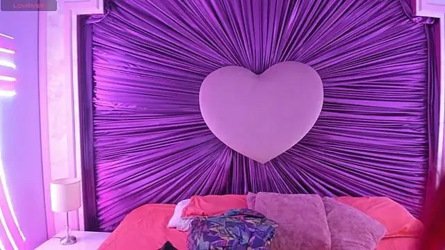 Lushi Love online show from 05-10-26, 03:10