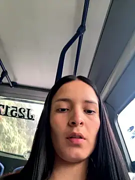 Mia jhoonson online show from 11-18-25, 09:18