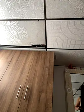 Mia jhoonson online show from 11-25-25, 12:49