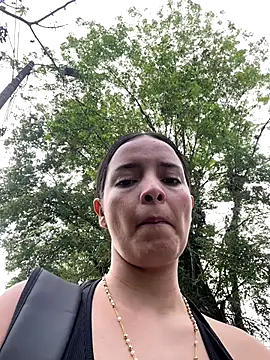 Mia jhoonson online show from 11-20-25, 02:18