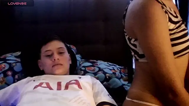 prayingtothesky online show from 12-14-25, 06:02